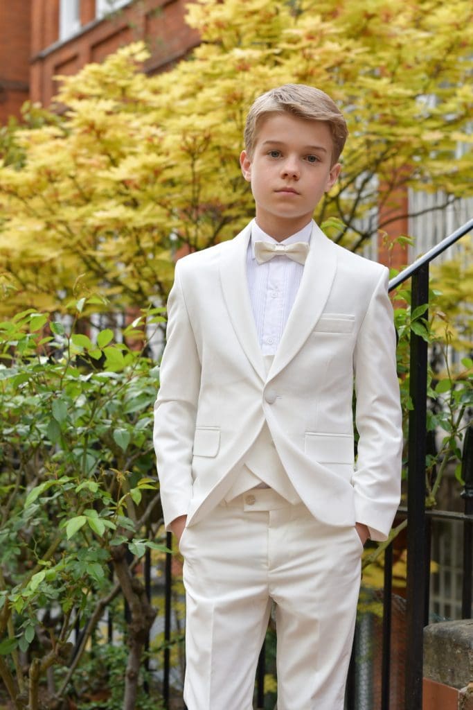 Boys Ivory Suit Kids Suits Holy communion suits for boys and Page Boy Suits for Weddings from Quinn Harper childrens occasion wear scaled
