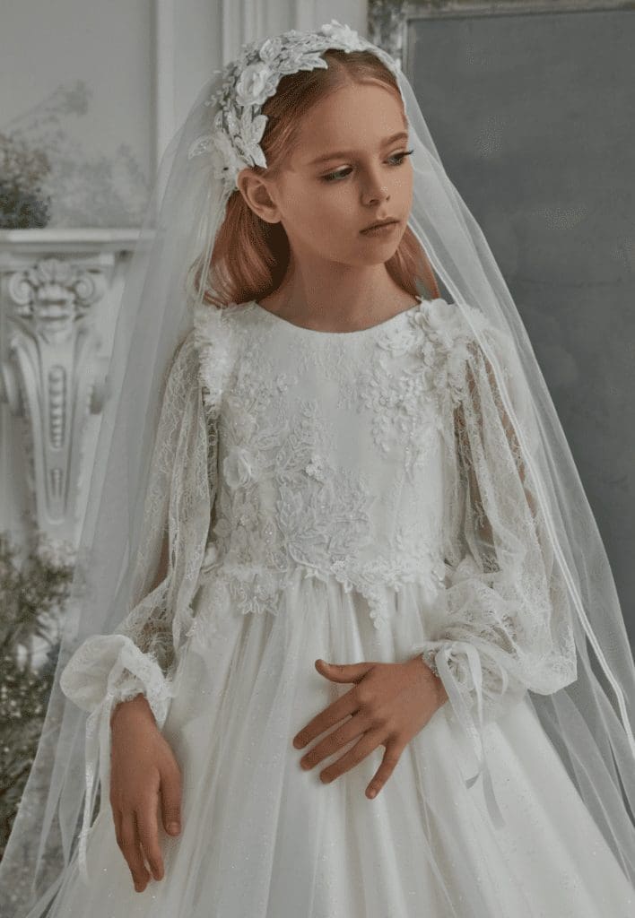 Girls Flower Girl Veil - Patricia