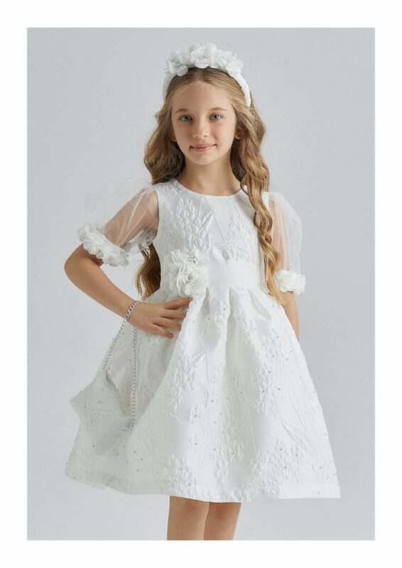 Luxury Flower Girl Dresses and Girls Party Dresses at Quinn Harper London.10