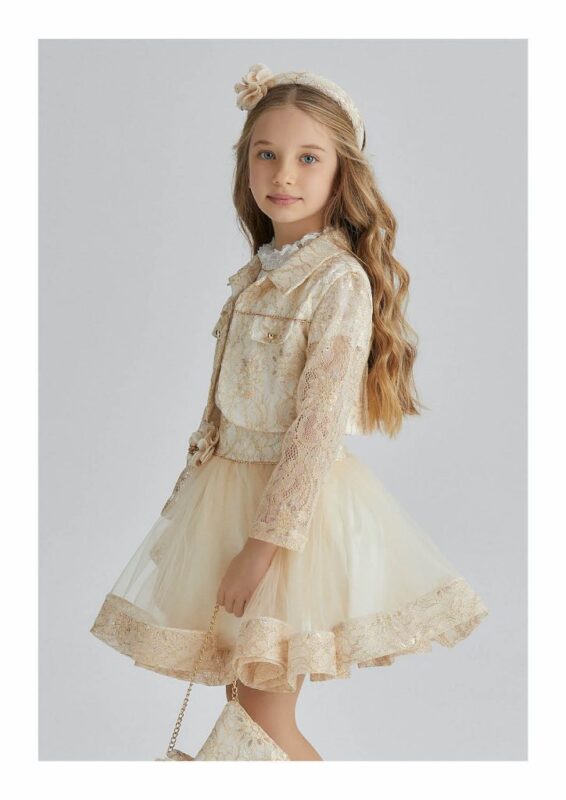 Luxury Flower Girl Dresses and Girls Party Dresses at Quinn Harper London.13