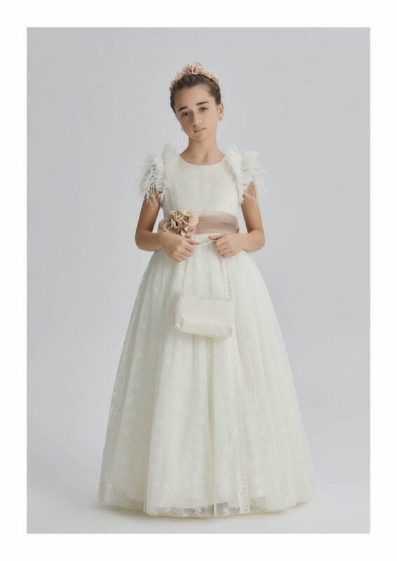 Luxury Flower Girl Dresses and Girls Party Dresses at Quinn Harper London.14