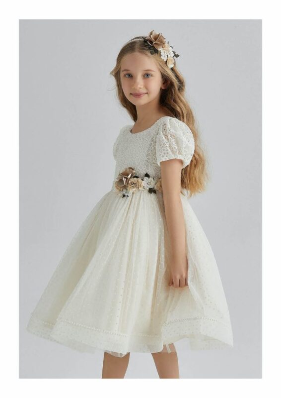Luxury Flower Girl Dresses and Girls Party Dresses at Quinn Harper London.16