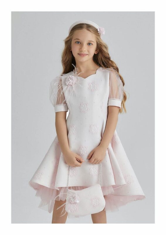 Luxury Flower Girl Dresses and Girls Party Dresses at Quinn Harper London.20