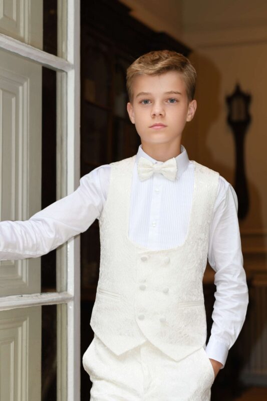 Boys Suits, Kids, Formal Wear, Boys Tuxedos, Kids Outfits, Boys Outfits, Toddler Suits, Page Boy Suits, Boys Holy Communion Suits, Page Boy Outfits, Bar Mitzvah Suit.22