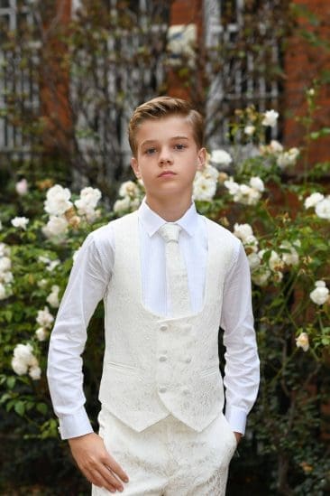 Boys Suits, Kids, Formal Wear, Boys Tuxedos, Kids Outfits, Boys Outfits, Toddler Suits, Page Boy Suits, Boys Holy Communion Suits, Page Boy Outfits, Bar Mitzvah Suit.36
