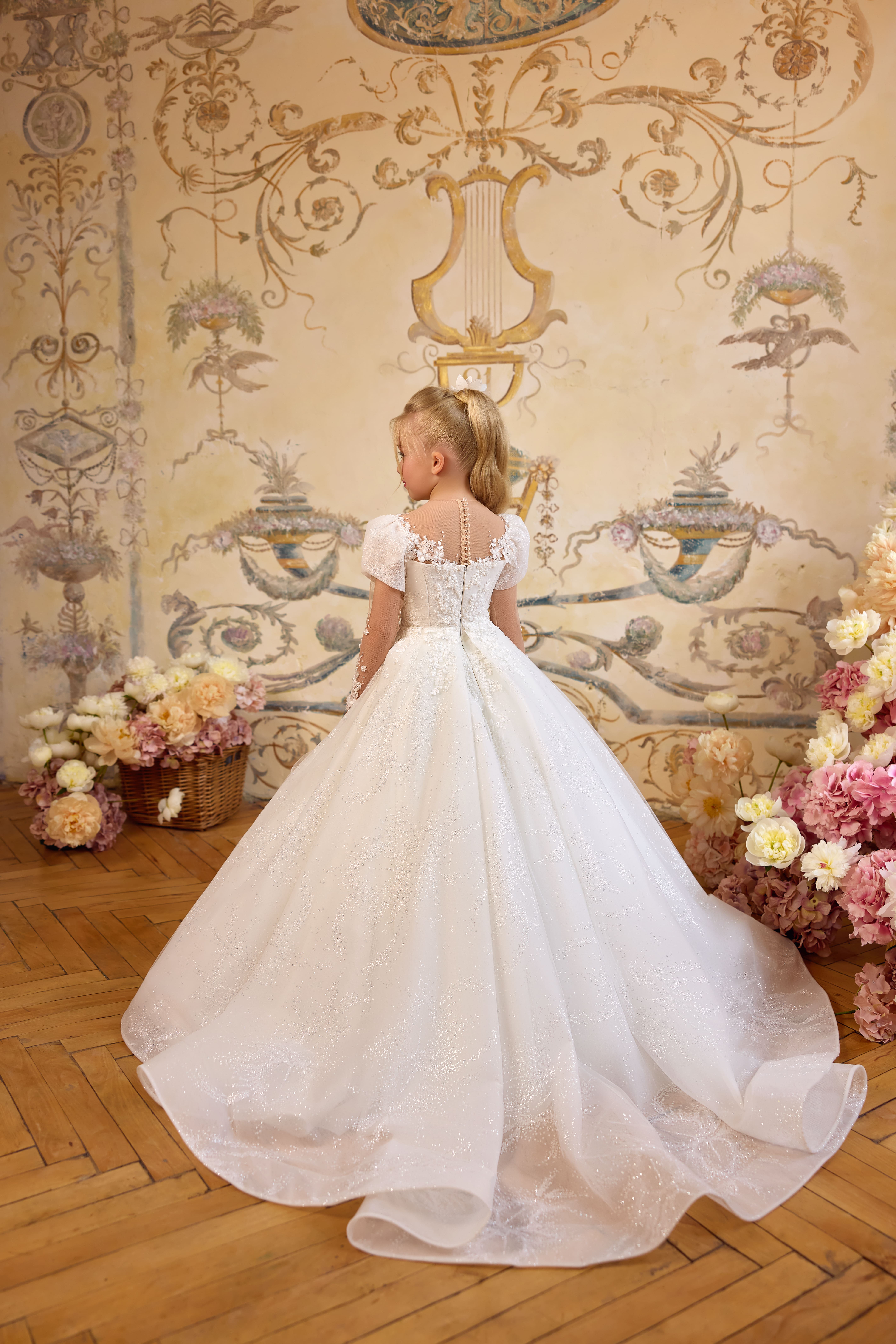 Girls Party Dresses, Flower Girl Dresses, Holy Communion Dresses, Girls Occasion Dresses, Girls Dresses For Weddings,Luxury Girls Dresses at Quinn Harper.100